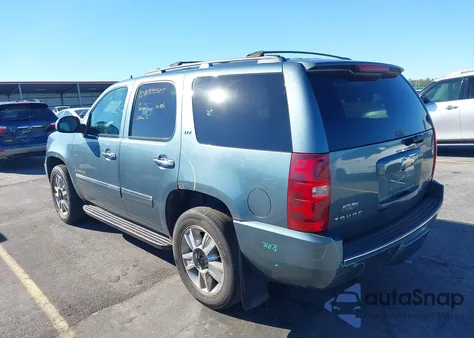 2009 Chevrolet Tahoe Ltz from USA, damaged, VIN 1GNFK33279R126021